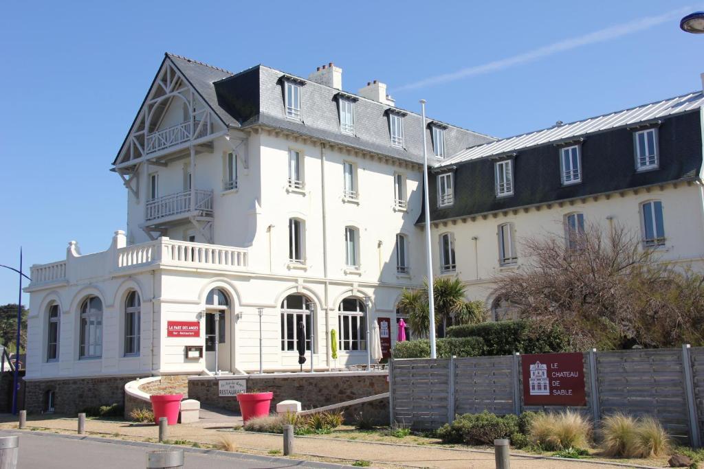 Le Chateau De Sable Plougasnou Exterior photo
